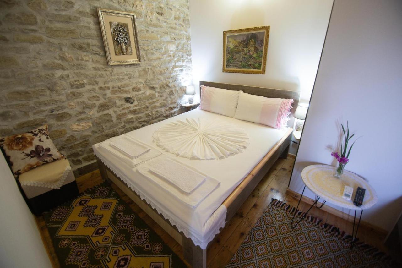 The Mosaic House - Shtepia Me Mozaik Hotel Përmet Exterior foto