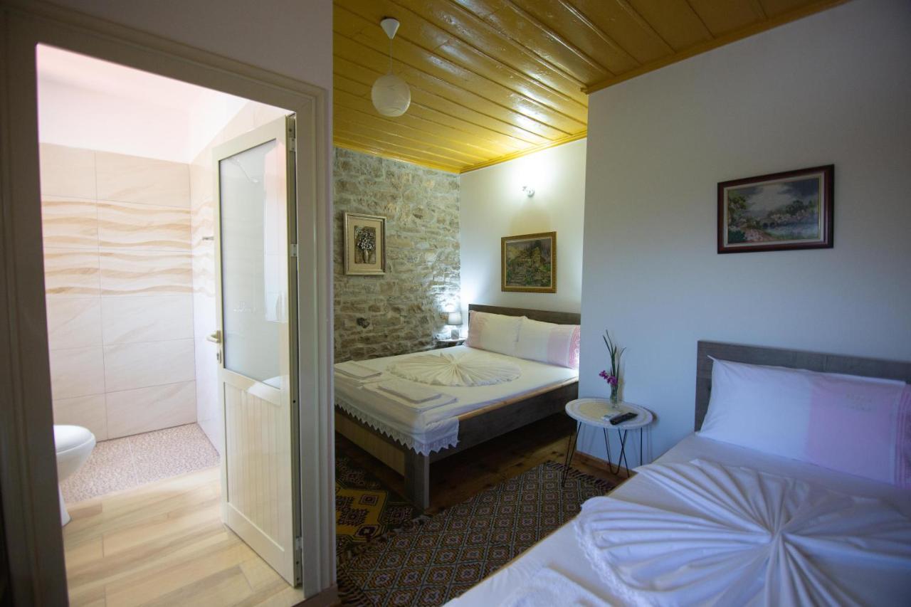 The Mosaic House - Shtepia Me Mozaik Hotel Përmet Exterior foto